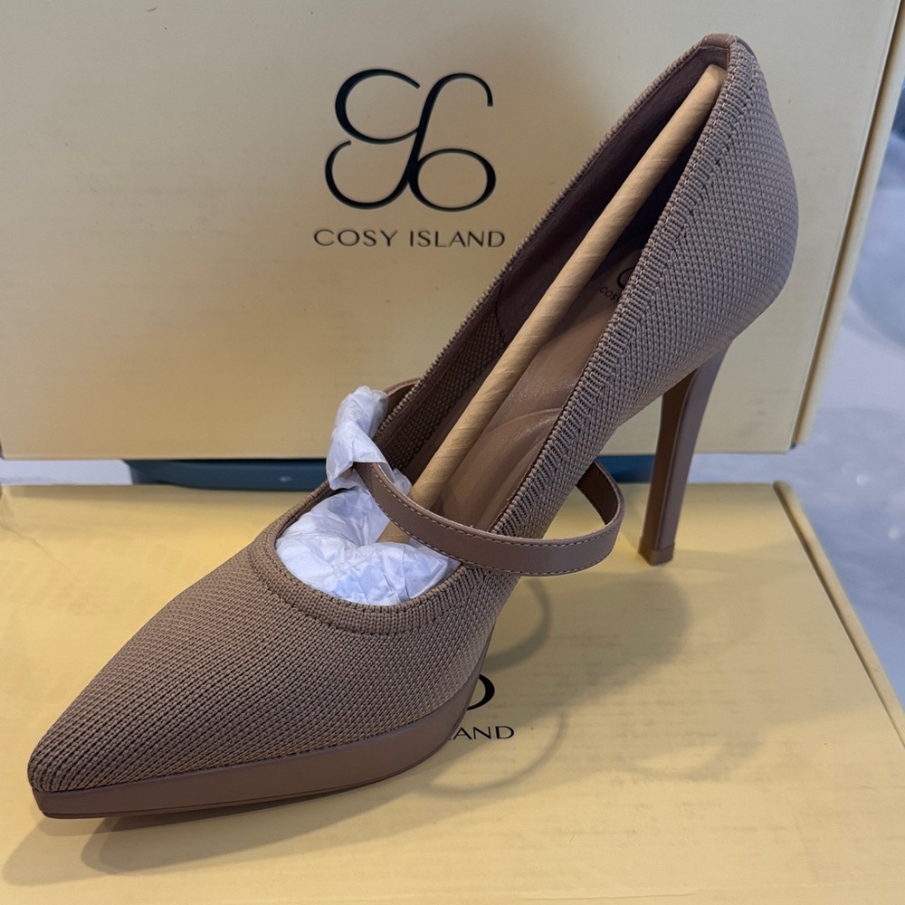 Cosy Island Brown Textured Heels